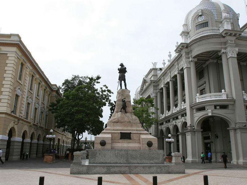 GUAYAQUIL CITY TOUR AND VISIT TO HISTORICAL PARK
