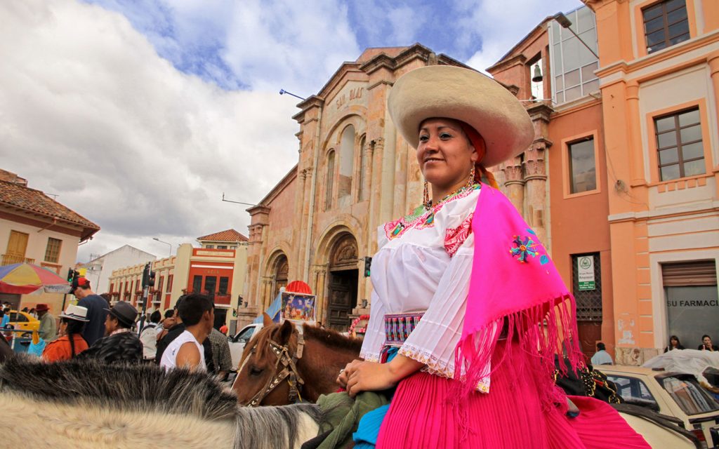 INDIGENOUS MARKET, OTAVALO (1 day)