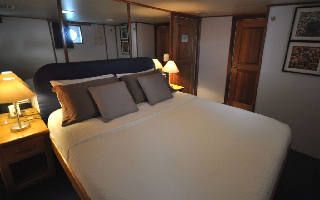 BELUGA YACHT