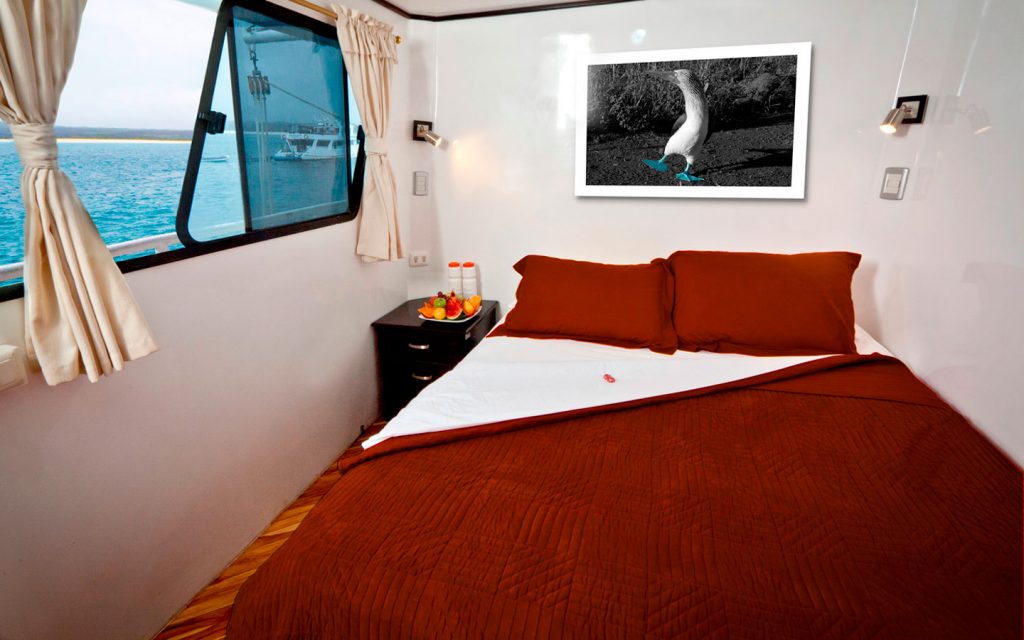MONSERRATE YACHT