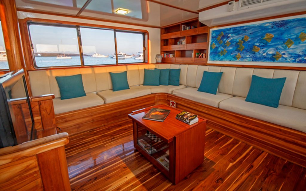 EDEN YACHT