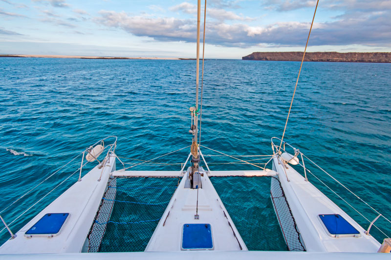 LONESOME GEORGE DIVING CRUISE