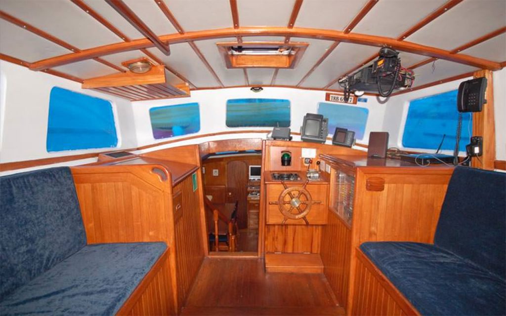NAUTILUS DAILY DIVING CRUISE