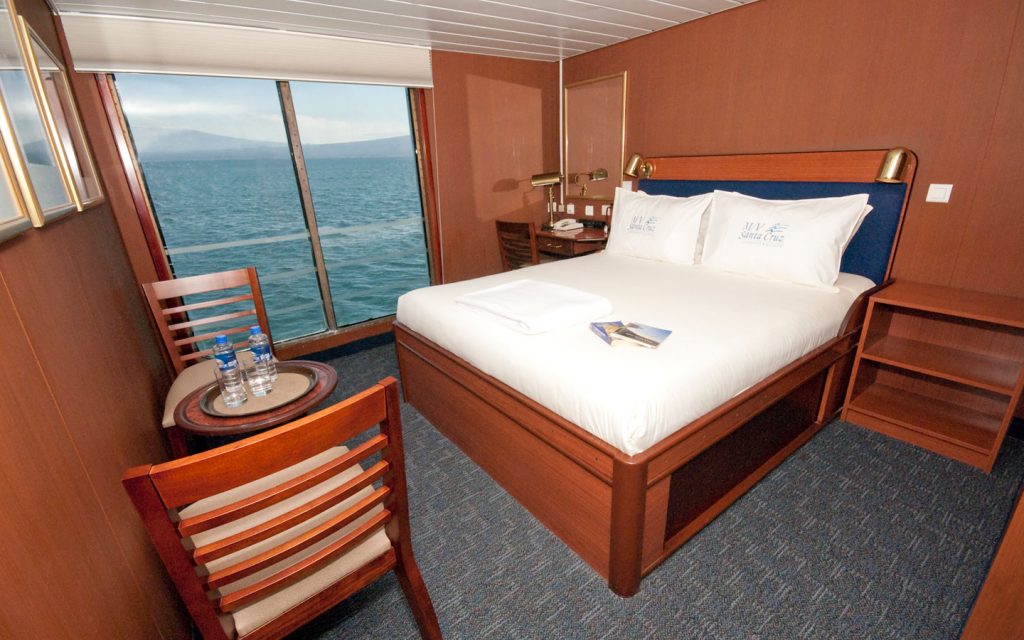 SANTA CRUZ CRUISE SHIP