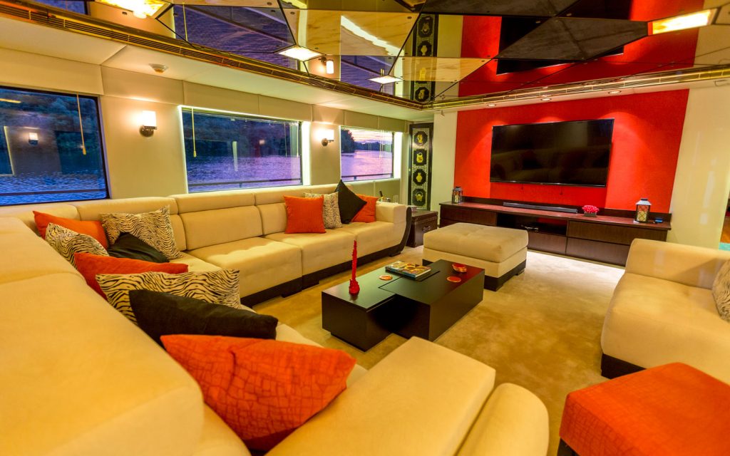 PASSION YACHT