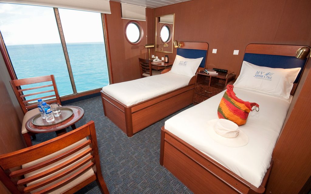 SANTA CRUZ CRUISE SHIP